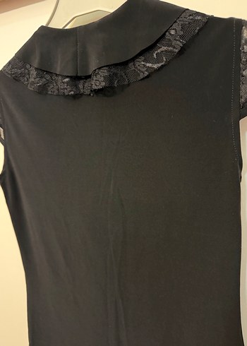 Siyah V Yaka Fırfırlı Gotik Bluz - Görsel 7