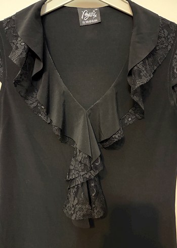 Siyah V Yaka Fırfırlı Gotik Bluz - Görsel 5
