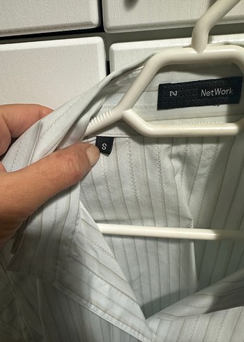 Düğmeli açık mavi Kısa Kollu Kadın Gömlek - Görsel 3