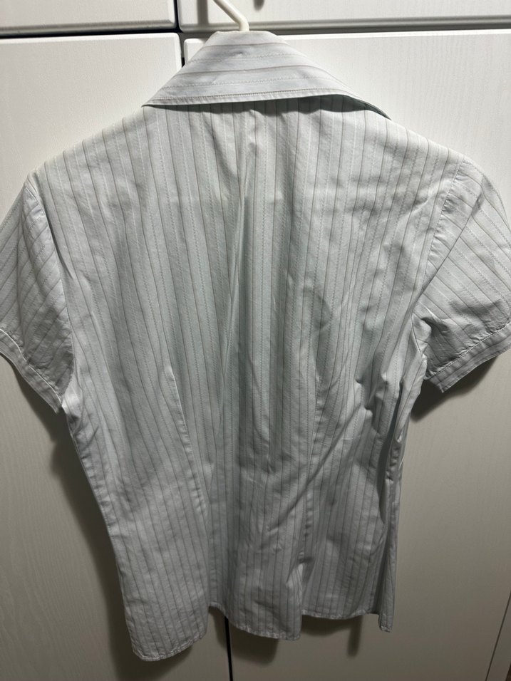 Düğmeli açık mavi Kısa Kollu Kadın Gömlek - Görsel 2