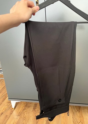 36 Beden Kadın Siyah Kumaş Midi Pantolon