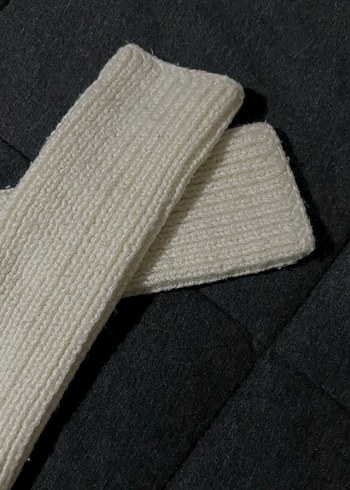 Beyaz Örgü Kadın Eldiven - Görsel 3