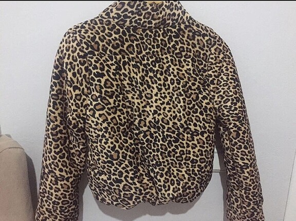 Diğer Leoparlı Mont