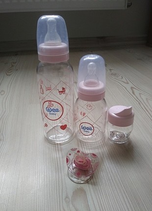 Wee baby biberon, alıştırma bardağı ve emzik