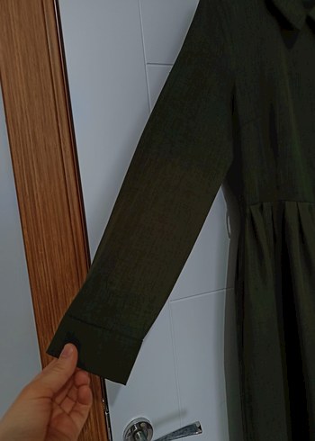 Siyah Uzun Kollu Drapeli Uzun Elbise - Görsel 4