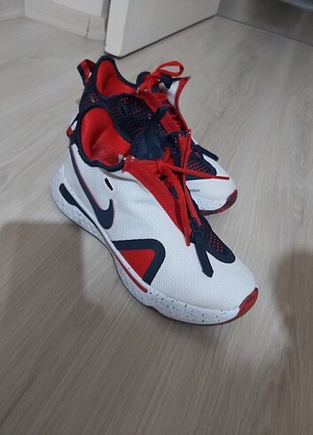 Nike Basketbol ayakkabısı