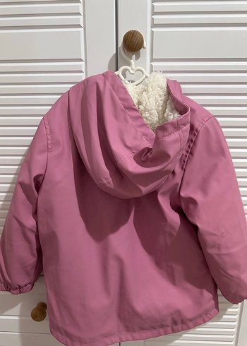 LCW Baby Pembe Kız Bebek Yağmurluk - Görsel 4