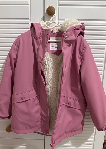 LCW Baby Pembe Kız Bebek Yağmurluk - Görsel 2