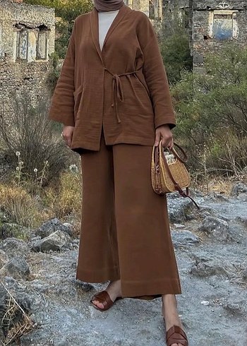 Kadın Camel Kemerli Keten Uzun Ceket Pantolon Takım