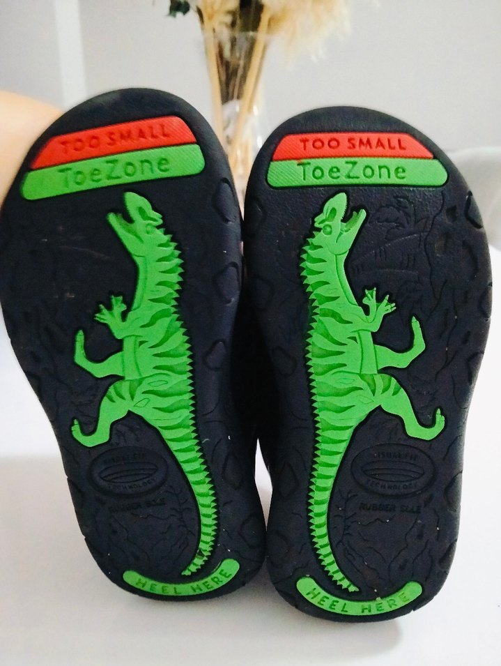 Erkek Çocuk Siyah Cırt Cırtlı Sneakers - Görsel 4