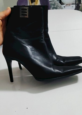 37 Beden Siyah Deri Kadın Stiletto Topuklu Bot