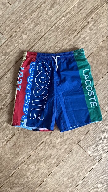 Lacoste deniz şortu