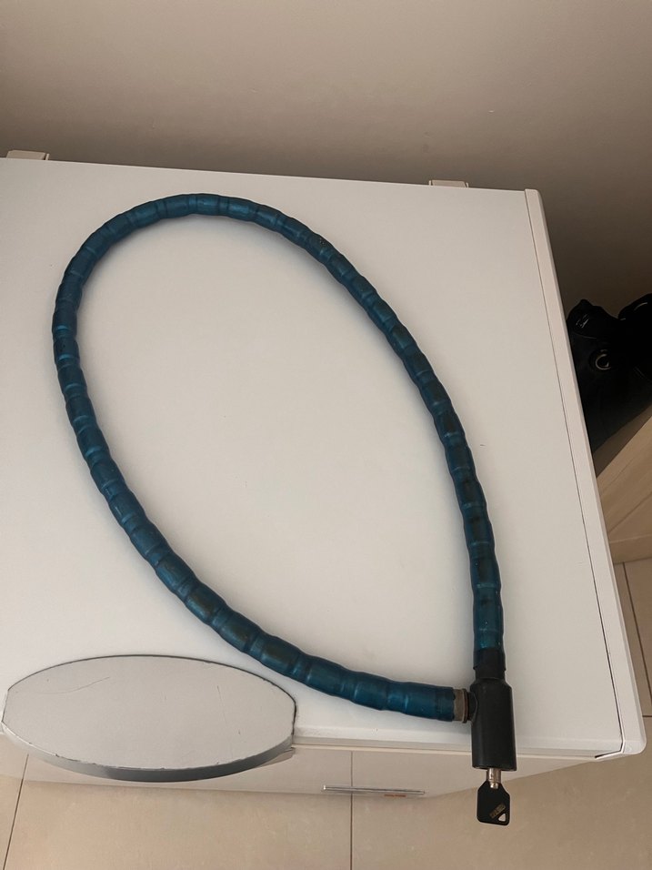 Mavi motosiklet kilidi - Görsel 2