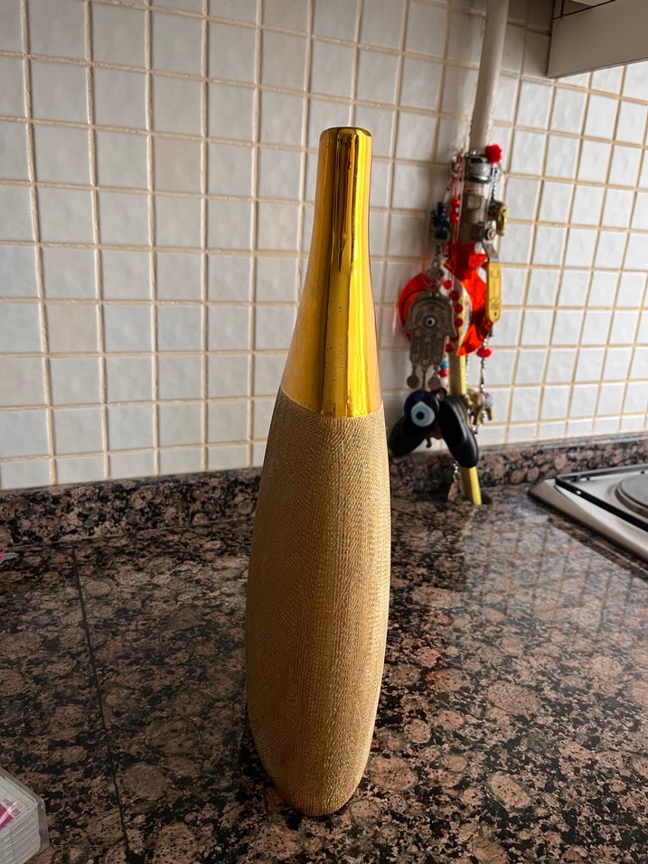 Parlak Altın Renkli Vazo - Görsel 3