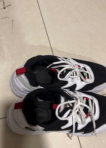 Beyaz Siyah Kadın Spor Ayakkabı - Görsel 3