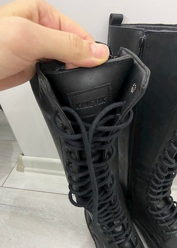 Siyah Gotik Kadın Çizme - Görsel 3