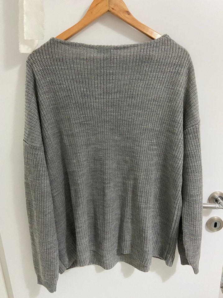 Gri ve Lacivert V Yaka Örgü Kadın Kazak - Görsel 2