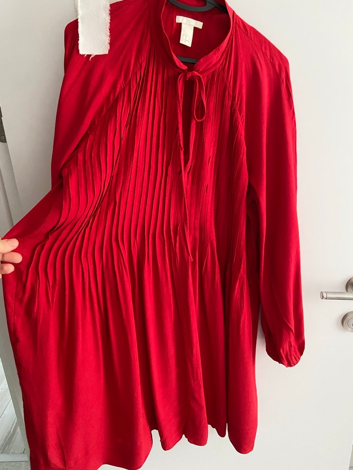 Kırmızı Pilili Uzun Kollu Kadın Tunik - Görsel 2