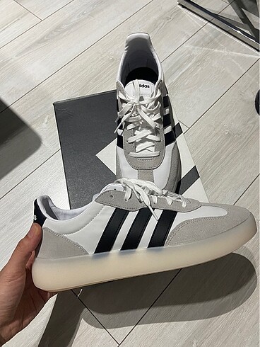 Orjinal sıfır Adidas