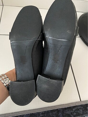 38 Beden siyah Renk Butigo sıfır ayakkabı