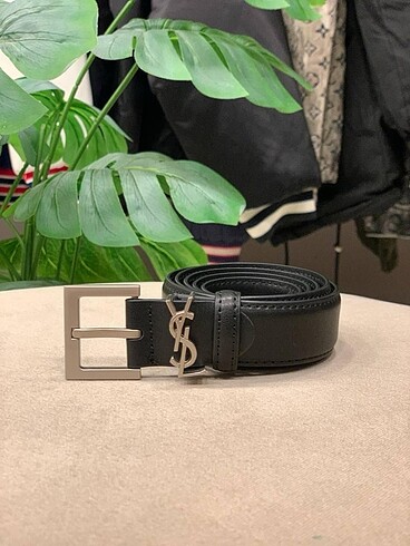 Beden siyah Renk Yves saint Laurent deri kemer