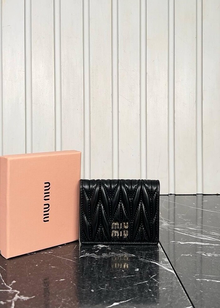 Miu Miu cüzdan - Görsel 2