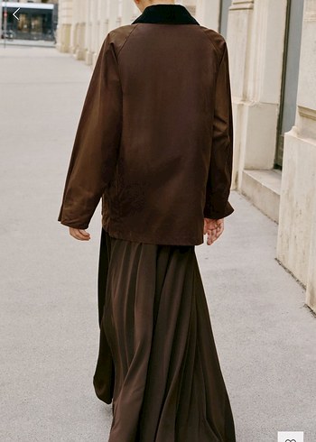 Mango mum görünümlü kadife yakalı parka - Görsel 3