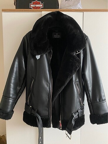 stradivarius biker mont