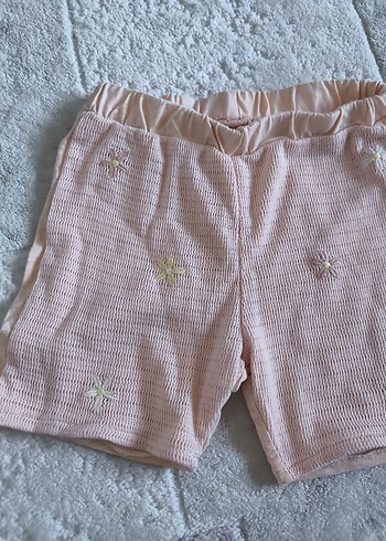 Nakışlı Pembe Örgü Kız Şortu - Görsel 3