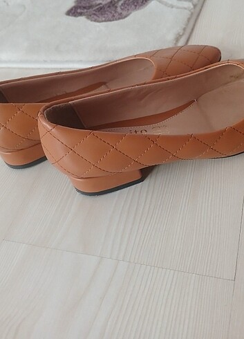 Zara Kadin babet