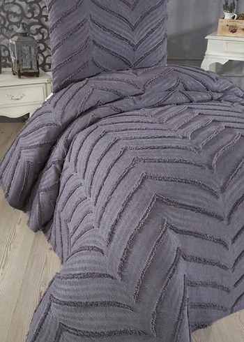 Beyaz İşlemeli Yatak Örtüsü - Görsel 4