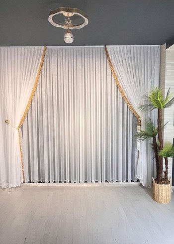 Beyaz Desenli Tül ve Kanatlı Perde Seti - Görsel 6