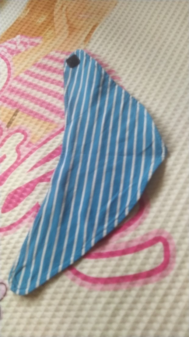 Renkli Baskılı Bebek Önlüğü flor önlük sıfır hiç kullanılmamış - Görsel 4