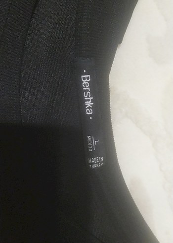 Siyah Kadın Mini Sweatshirt Velcro Detaylı Bershka marka