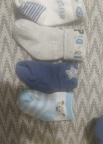 Erkek Çocuk Nakışlı Mavi ve Gri Çorap Seti yeni doğan bebek için - Görsel 3