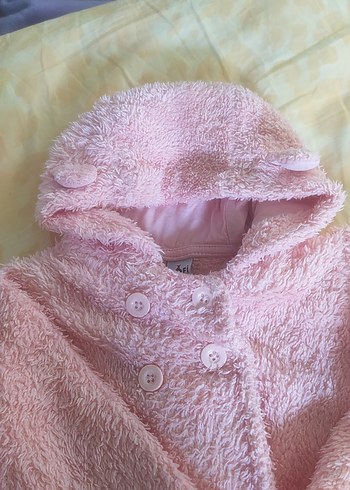 Kız Çocuk Pembe Kapüşonlu Peluş Mont - Görsel 6