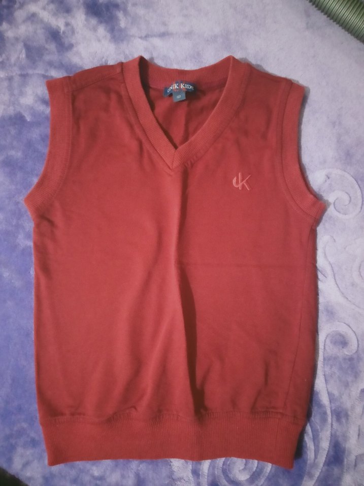 Kırmızı V Yakalı penye bordo süveter çocuk sıfır ürün - Görsel 2