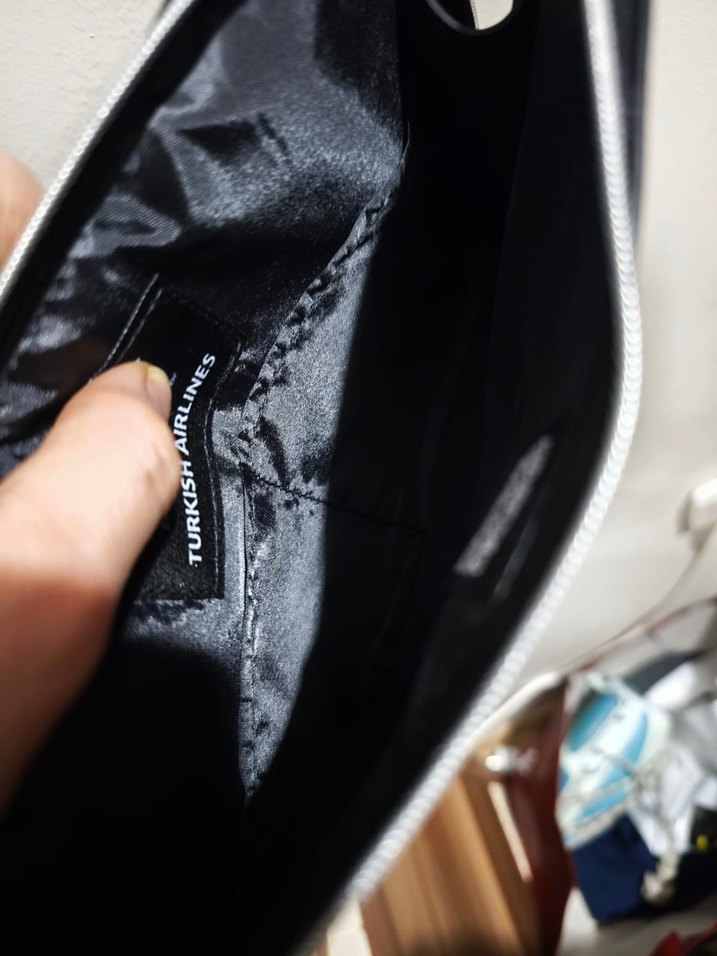 Lanvin Siyah Fermuarlı Makyaj Çantası - Görsel 4