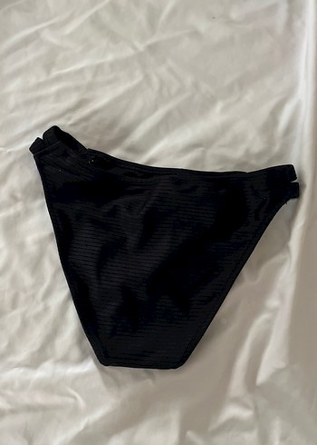 Siyah Strappy Bikini Altı - Görsel 3