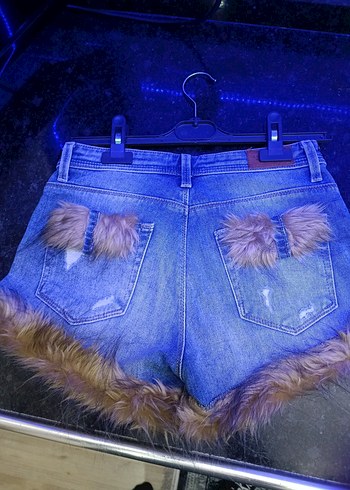 Kürk Detaylı Leopar Desenli Mavi Mini Jean Şort - Görsel 7