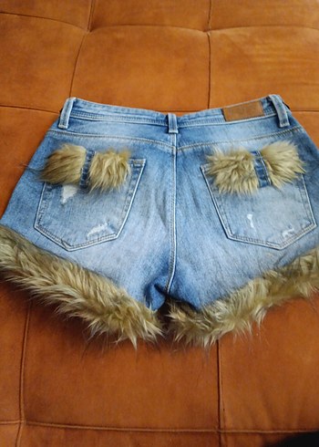 Kürklü Leopar Desenli Kadın Denim Şort - Görsel 4