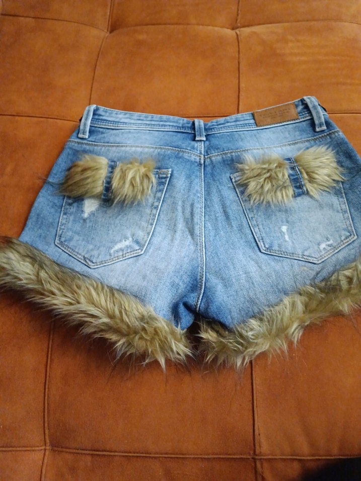 Kürklü Leopar Desenli Kadın Denim Şort - Görsel 3