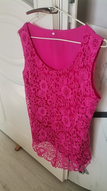 Bayan sıfır kol bluz - Görsel 2