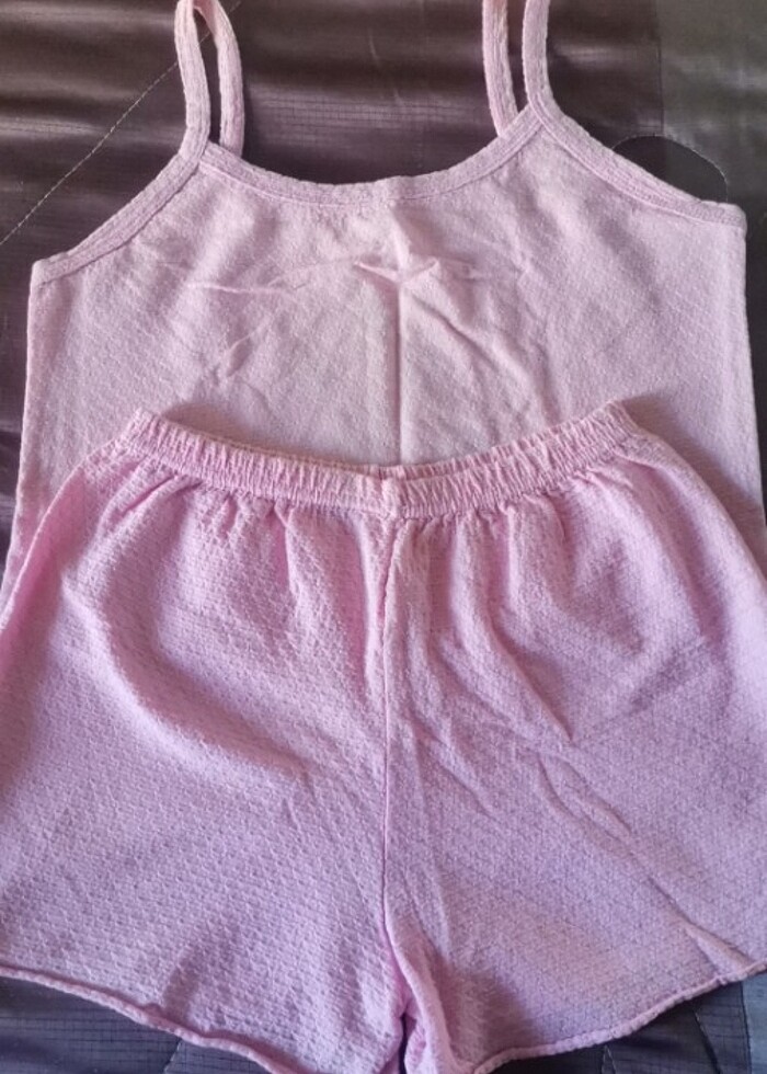 Şortlu takım - Görsel 3