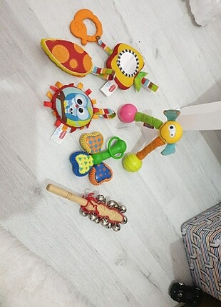 Bebek oyuncakları