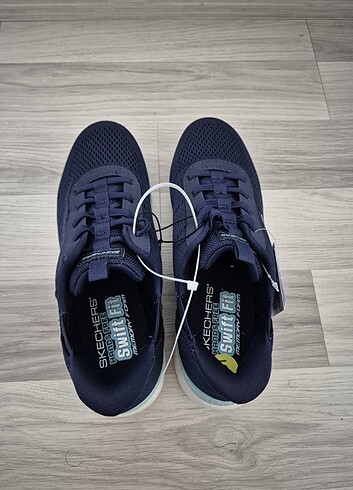 39 Beden lacivert Renk Skechers spor ayakkabı
