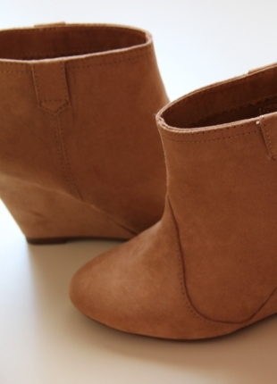 Bershka Camel rengi ayakkabı