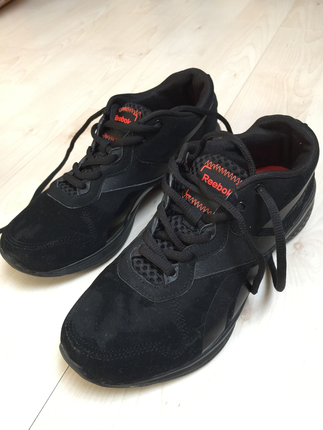 Reebok cok temiz