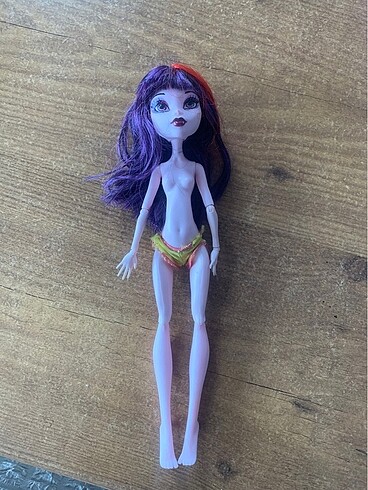 Beden Renk MonsterHigh Bebek