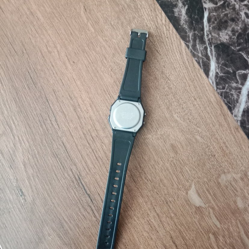 Mavi Dijital Minimalist Erkek Saati - Görsel 4